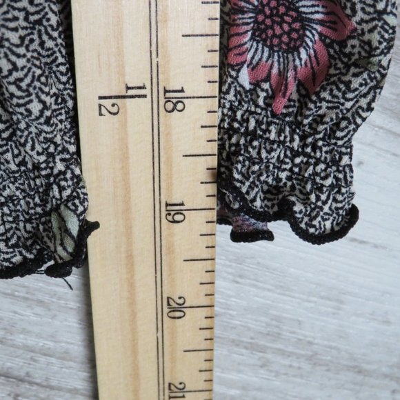 Style & Co.* Women's Long Sleeve Ruffled Boat Neck Keyhole Tassel Blouse~Size PL - Picture 10 of 12